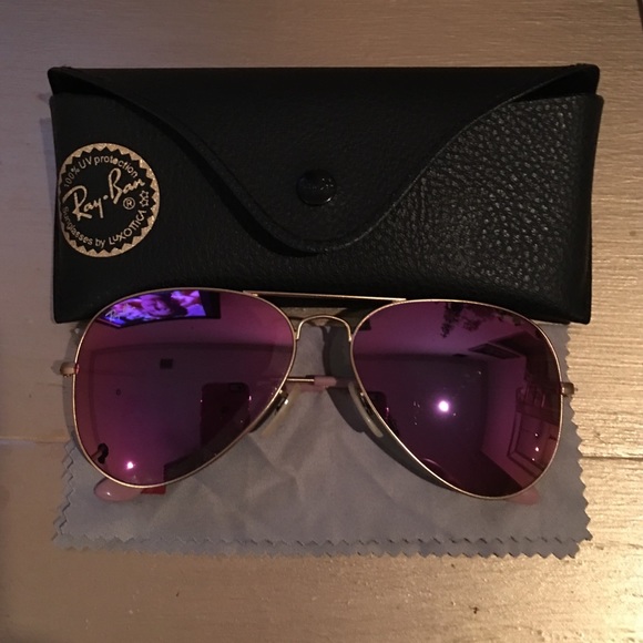 Pink/Purple Ray Bans 💕💕