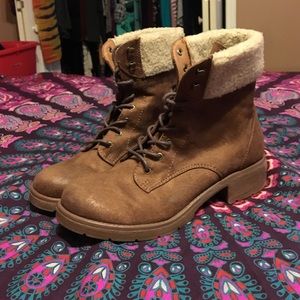 Fleece Lined Lace Up Combat Boots