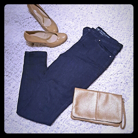 Gap Fitted Jeans