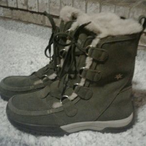 Columbia Timberline Pac Winter Boots