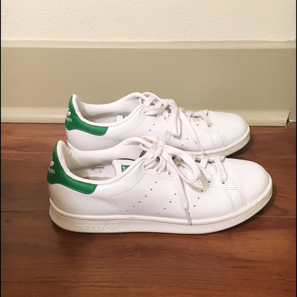Stan Smiths sz 9