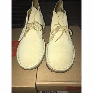 Clarks men's maple suede desert boot