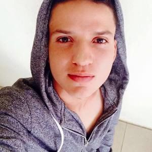 Meet your Posher, Diango