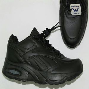 New Men's Reebok Men's Walking Shoe Size 10