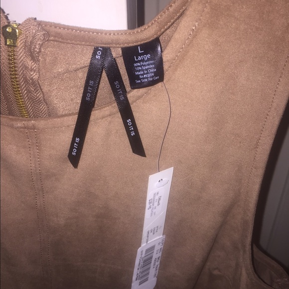 Tan suede fringe top!! - Picture 3 of 4