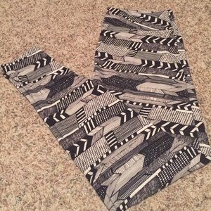 TC LuLaRoe Leggings