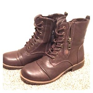 Women's Leather Boot