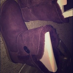 Purple Bailey Button Uggs