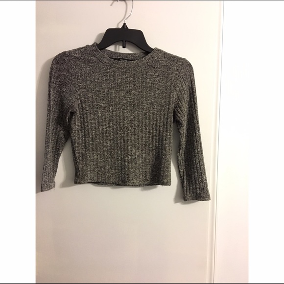 Cropped sweater