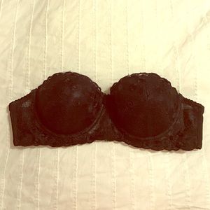 Black Strapless Bra