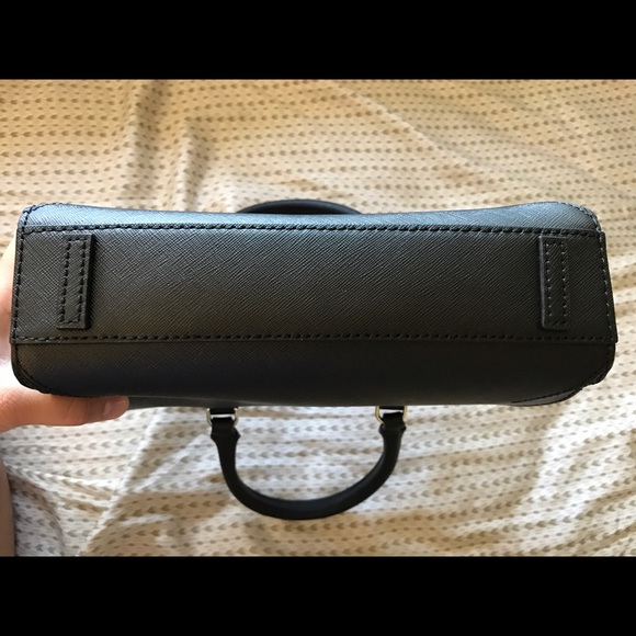 Tory Burch Robinson small zip tote - Picture 4 of 4