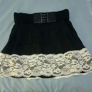 Black skirt with elastic waistband & belt