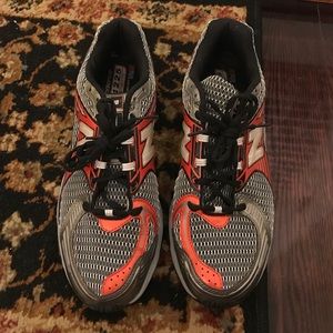 NB running shoe   Never worn.