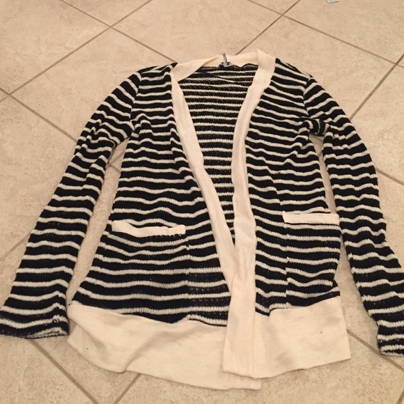 Splendid long sleeve cardigan