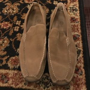 Come haan shade loafers. Worn only a few times.