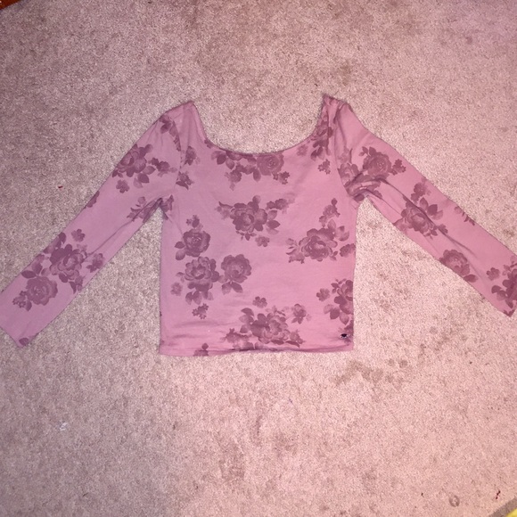 medium American Eagle long sleeve crop top