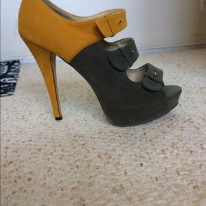 Yellow & Green Suede Heels.