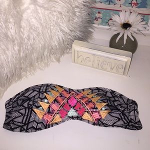 Patterned swimsuit top