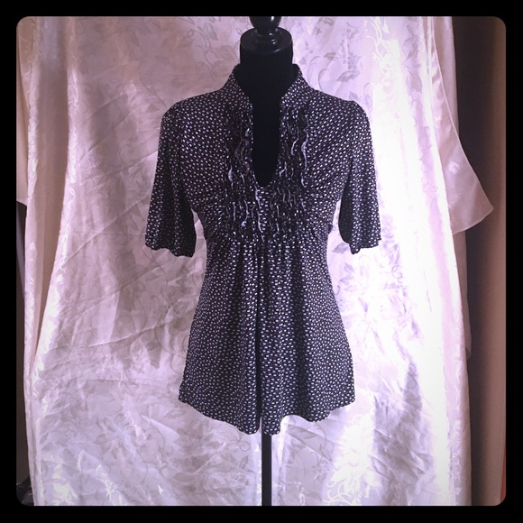 👏👏Sale👏👏 Heart Soul Tie Back Blouse