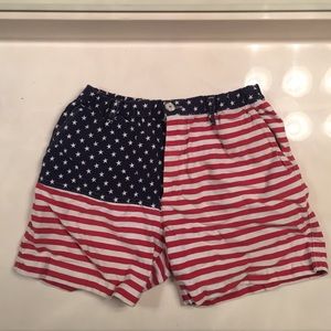 AMERICAN FLAG CHUBBIES MEDIUM