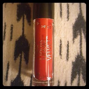 Ciate London liquid velvet in Diva