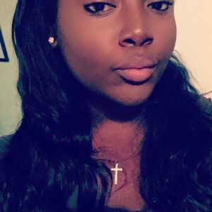 Meet your Posher, Jessaka