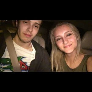 Meet your Posher, Alexandra