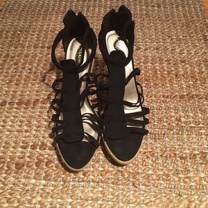 Open-Toed Black Wedges
