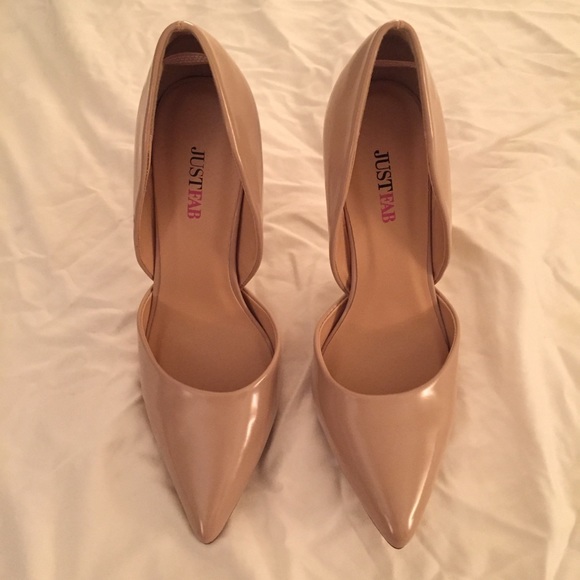Women pumps