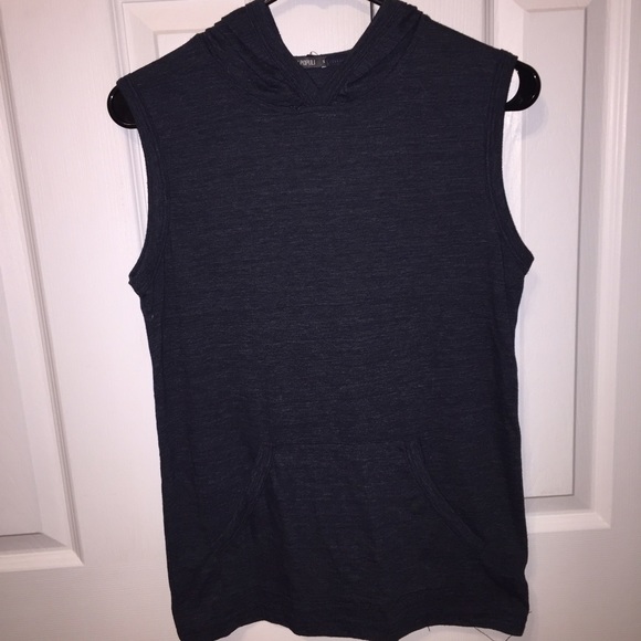 ✨Gray Sleeveless Hoodie✨