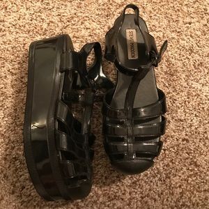 Steve Madden Platform Jellies