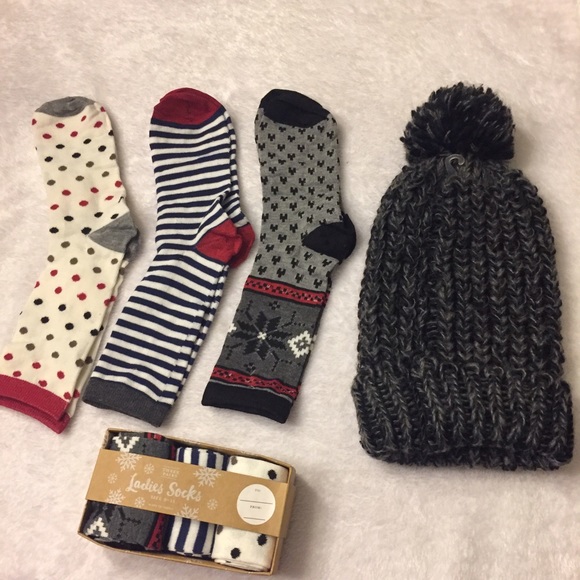 🌲Perfect stocking stuffers - Picture 3 of 3