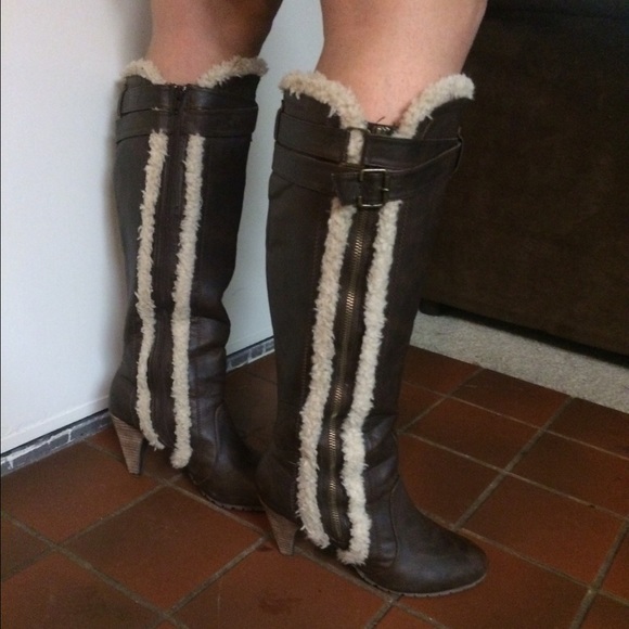 Faux leather and fur winter boots