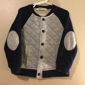 H&M Boy Sweater size 2-4years
