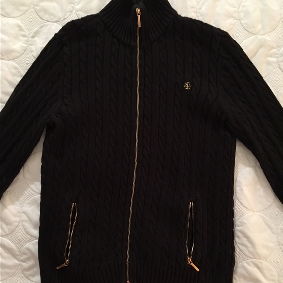 Black Sweater - Picture 1 of 4