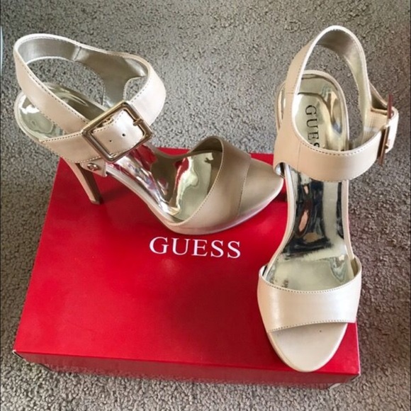 Guess sandals