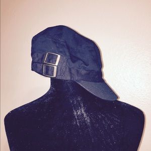 Hat  one size. By Scala Pronto black