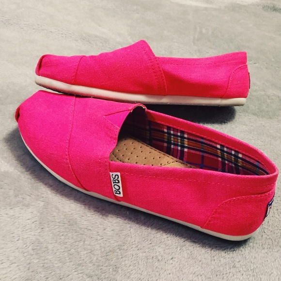 Neon Pink Bobs!💗