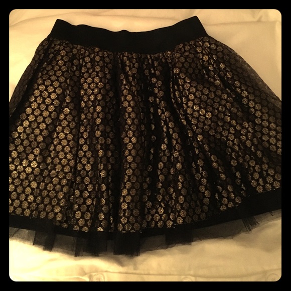 Black and gold party skirt! Size small.
