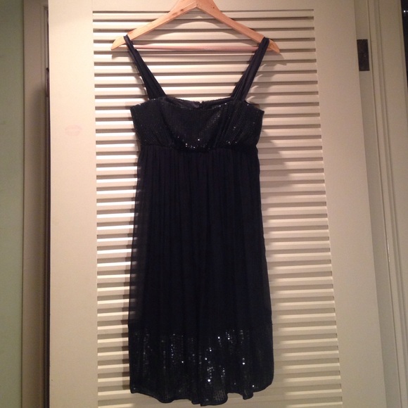 Black ABS dress w/ sequin top and bottom detailing
