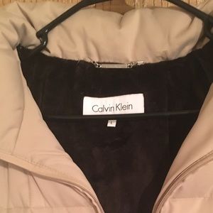 Beautiful tan Calvin Klein coat!
