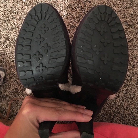 Black high heel booties - Picture 4 of 4