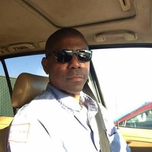 Meet your Posher, Kenneth