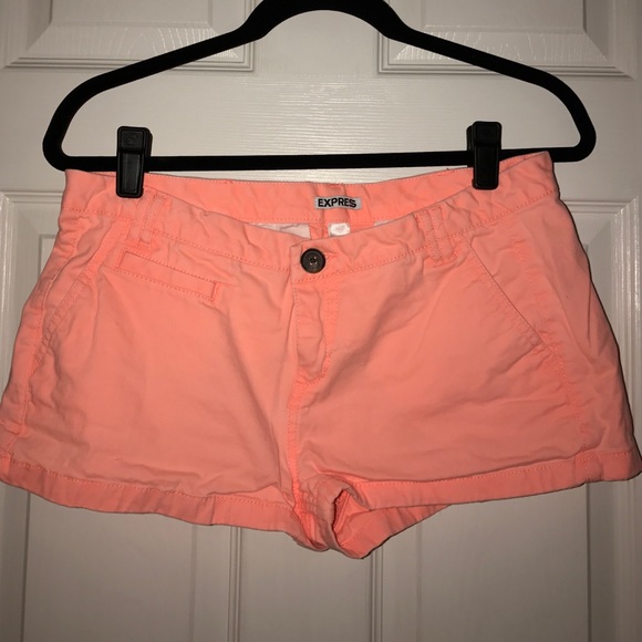 Express Shorts