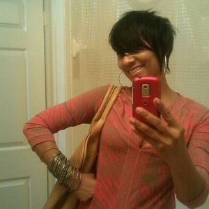 Meet your Posher, Kelli