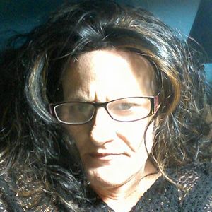 Meet your Posher, Shellie