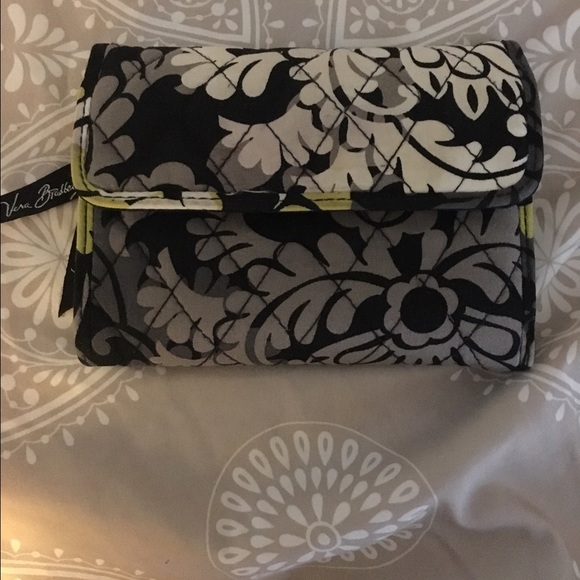 Very Bradley wallet