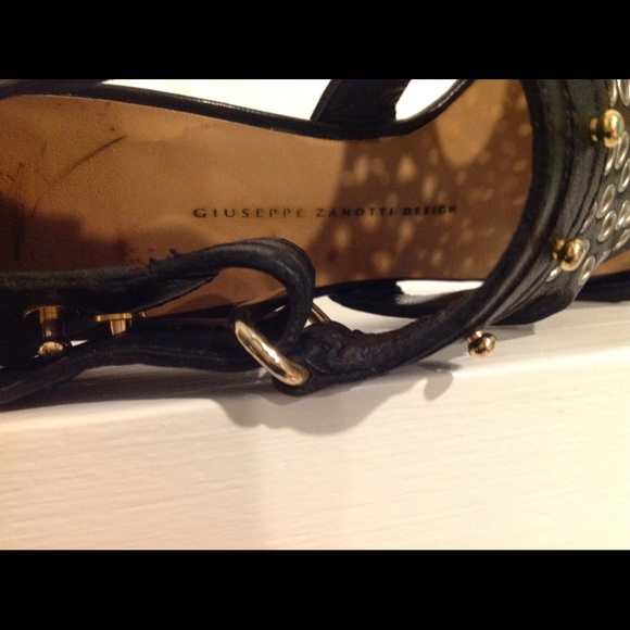 Authentic Giuseppe Zanotti - Picture 8 of 8