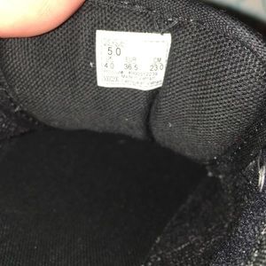 Vans Shoes - Vans Atwood black canvas sneakers youth size 5 Vans Shoes - Vans Atwood black canvas sneakers youth size 5