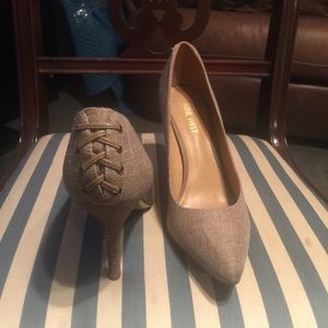 Nine West tan, linen corset heels, Never Worn!